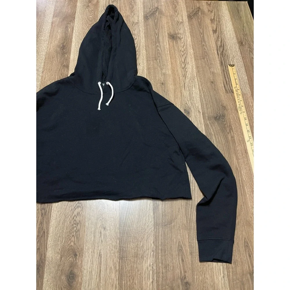 Wild Fable Hoodie, Women's Size Medium, Black, Pullover Crop Top - Picture 3 of 11